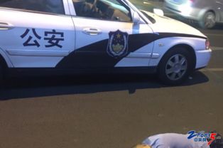 緊急救援 天援汽車服務(wù)公司門口的愛(ài)心接力